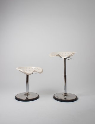 Pareja de taburetes telescópicos Étienne Fermigie
