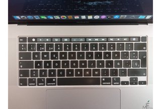 MacBook Pro 16-M1-Max-32GB RAM-1TB SSD-24 núc GPU