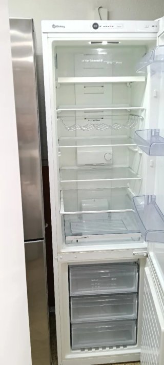 NEVERA COMBI BALAY NO FROST ENERGÍA A+