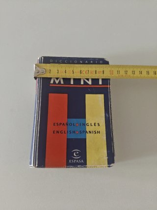 Diccionario Mini Espanol-Ingles - English-Spanish