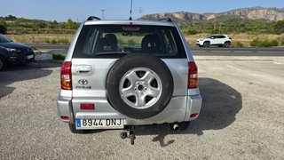 Toyota RAV4 2005