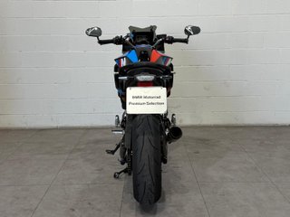 BMW F900XR A2
