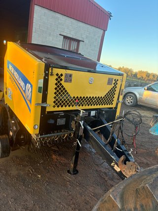 Rotoempacadora New Holland vendo o cambio , negoci