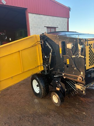 Rotoempacadora New Holland vendo o cambio , negoci