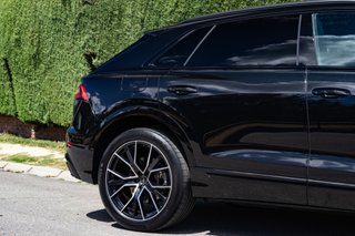 Audi Q8 S line 55 TFSIe 290kW quattro tiptronic