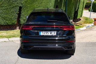 Audi Q8 S line 55 TFSIe 290kW quattro tiptronic