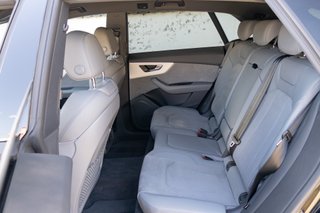 Audi Q8 S line 55 TFSIe 290kW quattro tiptronic