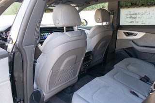 Audi Q8 S line 55 TFSIe 290kW quattro tiptronic