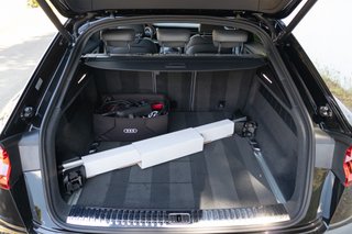 Audi Q8 S line 55 TFSIe 290kW quattro tiptronic