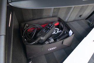 Audi Q8 S line 55 TFSIe 290kW quattro tiptronic