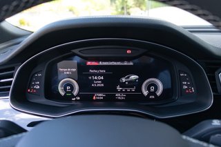 Audi Q8 S line 55 TFSIe 290kW quattro tiptronic