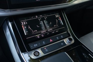 Audi Q8 S line 55 TFSIe 290kW quattro tiptronic