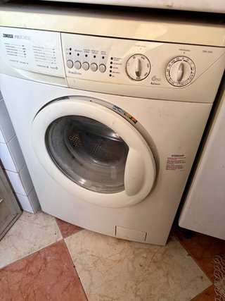 Lavadora Zanussi Progress ZWG 3105