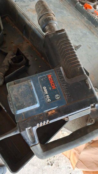 Martillo Bosch GSH 10 C