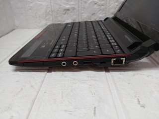 Computer portatile ACER ASPIRE ONE 532H-2BR (1886)