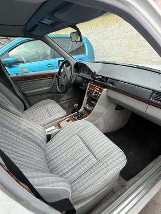 Mercedes Benz 200 D 1990
