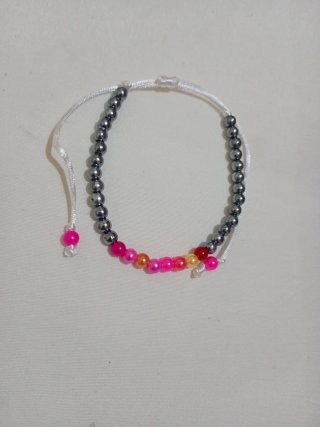 Pulseras Cuentas Plateadas y Colores