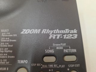 Caja de ritmos ZOOM RhythmTrak RT-123