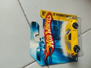 Hot Wheels Auto Giallo