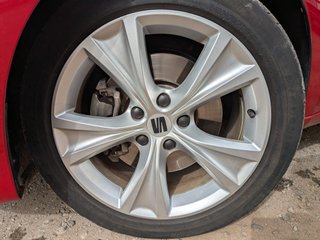 CUOTA 285€- SEAT Leon 2021 Sport Tourer FR 2.0 150