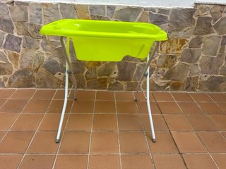 Bañera bebé Jané con patas plegables