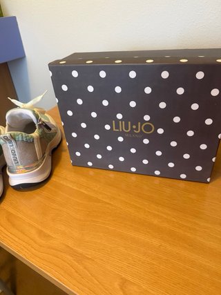 Zapatillas Mujer Talla 37 pero calza como 38