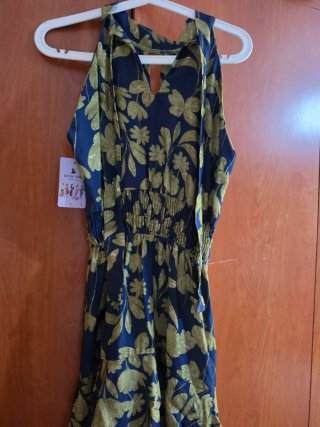 Vestido floral azul y verde talla S