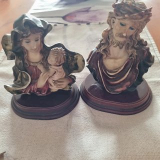 Pareja Figuras Religiosas Virgen y Jesús