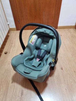 Portabebés Joie i-Snug, con carrito base de regalo