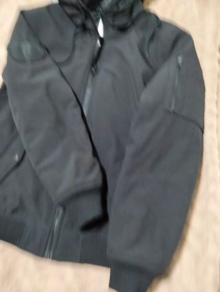 Cazadora negro intenso chico , M. Nueva.