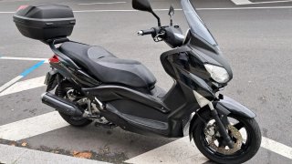 Yamaha XMAX 250i Maxi Scooter Negra