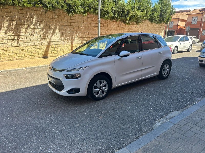 Citroen C4 Picasso 2015 - foto 1