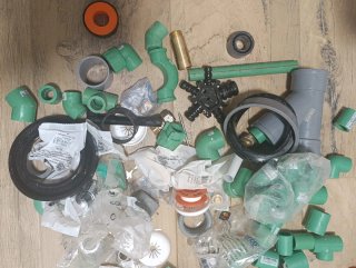 Material de fontanería variado