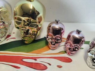 Lotto 10 bottiglie vuote teschio vari colori