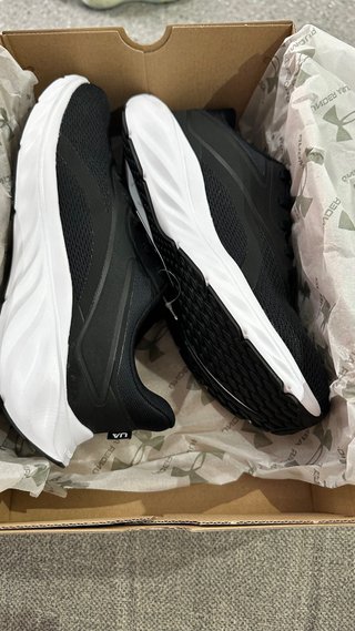 Under Armour UA Ascend Zapatillas Talla 43