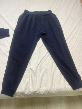 Conjunto Under Armour Sudadera XL y Pantalón L