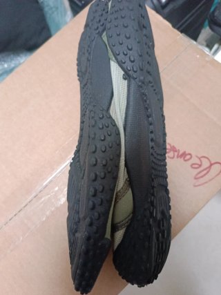 Zapatillas Cangrejeras y Escarpines Verdes