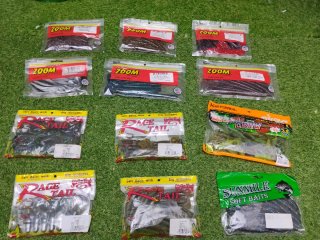 Lote señuelos blackbass 3