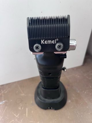 Tagliacapelli Kemei Nero