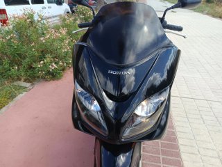 Honda Forza 250 Negra