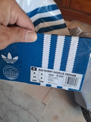 Tenis Adidas x Bad Bunny Azul Blanco