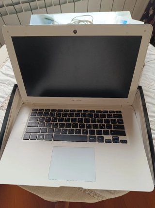Netbook Prixton 14.1 PC14 Windows 10