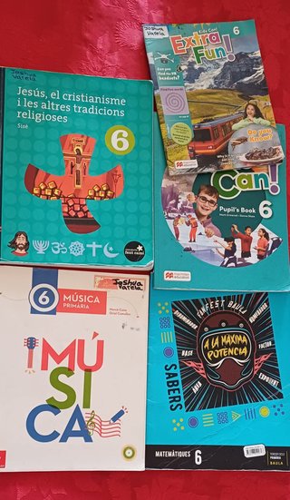 Libros de 6.o de Primaria de colegio Maristas
