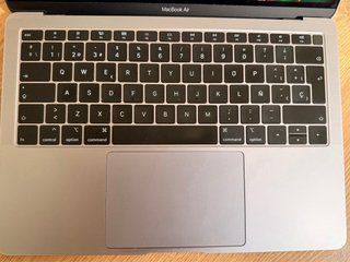 MacBook Air 13” 2019 Gris Espacial