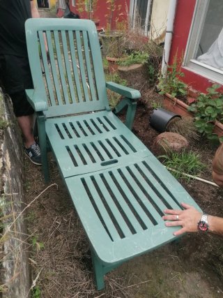Hamaca plegable de plástico verde