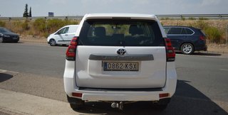 TOYOTA Land Cruiser 2.8 D4D GX 7 PLAZAS
