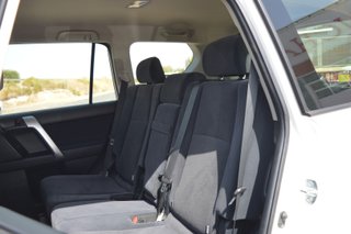 TOYOTA Land Cruiser 2.8 D4D GX 7 PLAZAS