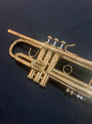 Trompeta Bach Stradivarius Modelo 72