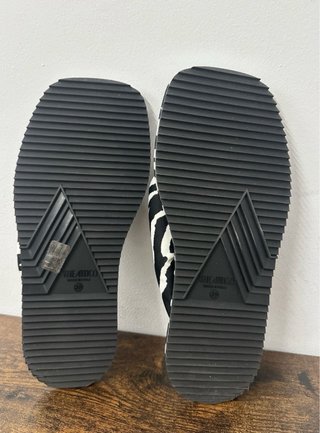 Attico Sandalias Zebra