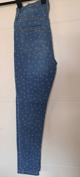 Vaqueros CH Carolina Herrera Talla 36
